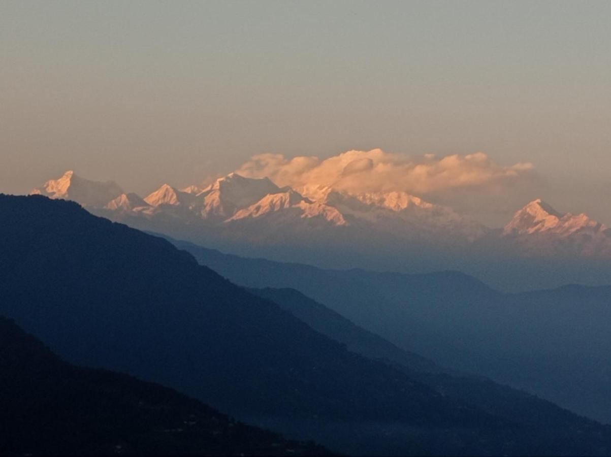 The Mountain View Appartement Darjeeling  Buitenkant foto